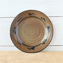Load image into Gallery viewer, Dinner Plate- Provincial