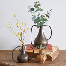 Load image into Gallery viewer, Short Tangier Stem Vase