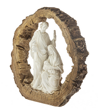 Load image into Gallery viewer, Log Nativity Figurine