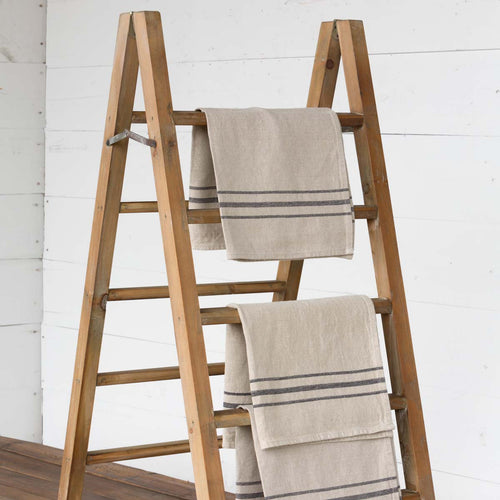 Table Top Display Ladder